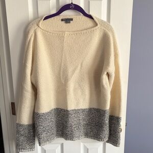 VINCE Cream and Gray Wool Crew Neck Sweater Size Medium